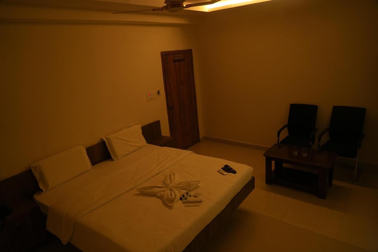 5 Star Grand- Premium Hotel Shamshabad Luaran gambar