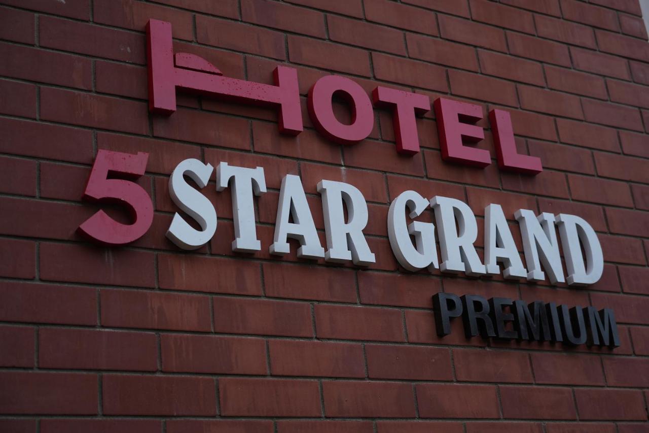 5 Star Grand- Premium Hotel Shamshabad Luaran gambar