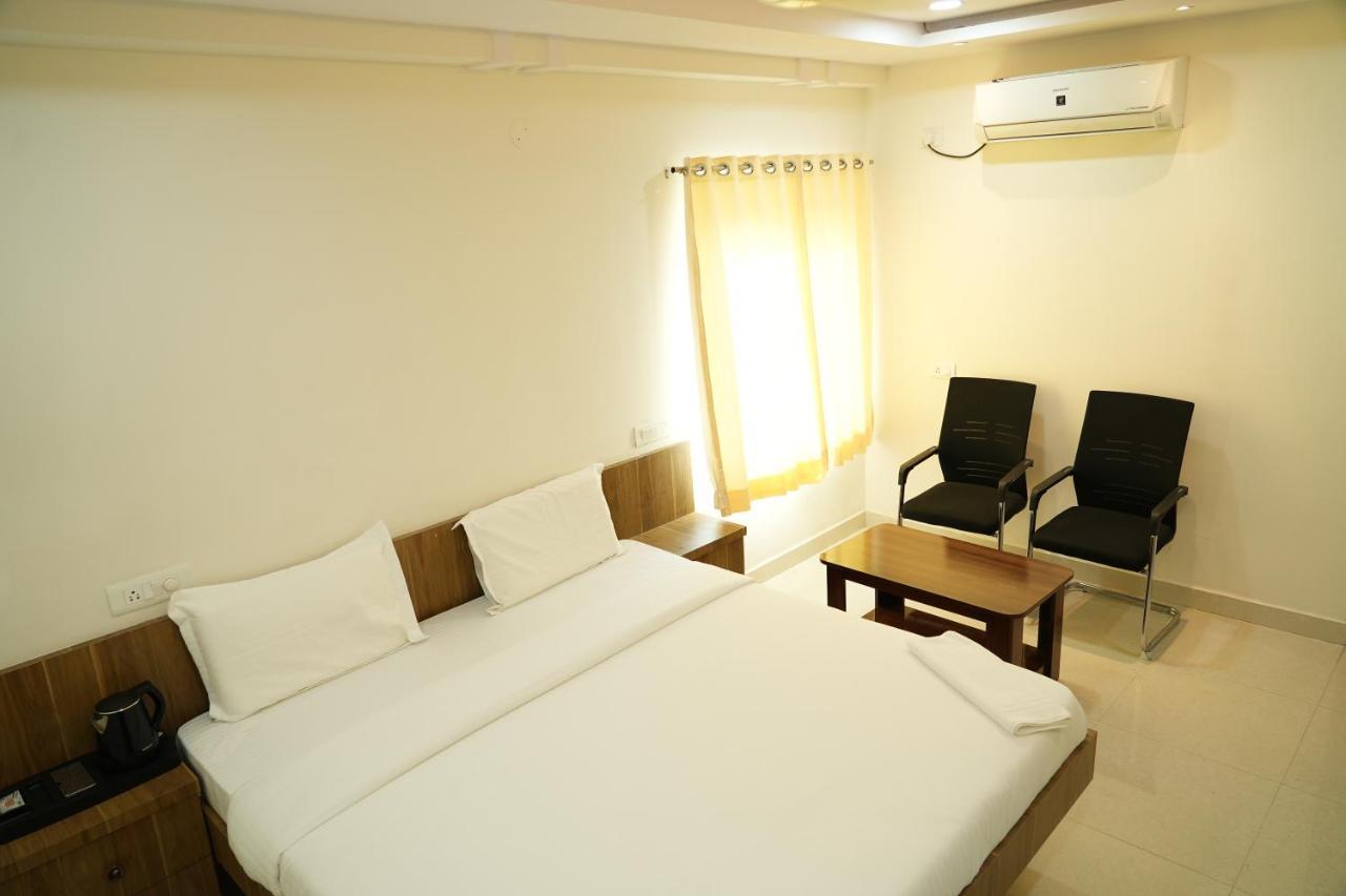 5 Star Grand- Premium Hotel Shamshabad Luaran gambar