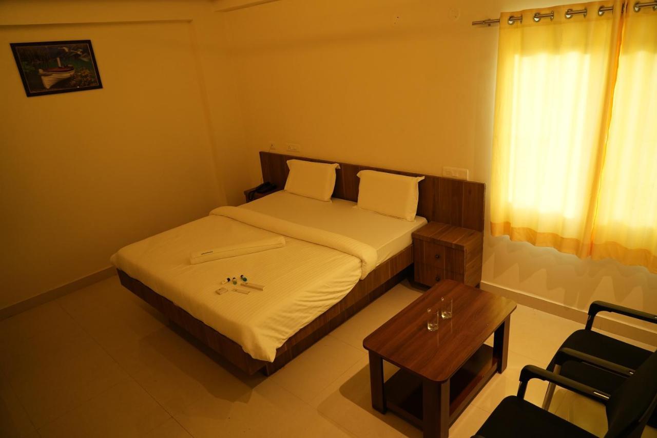 5 Star Grand- Premium Hotel Shamshabad Luaran gambar