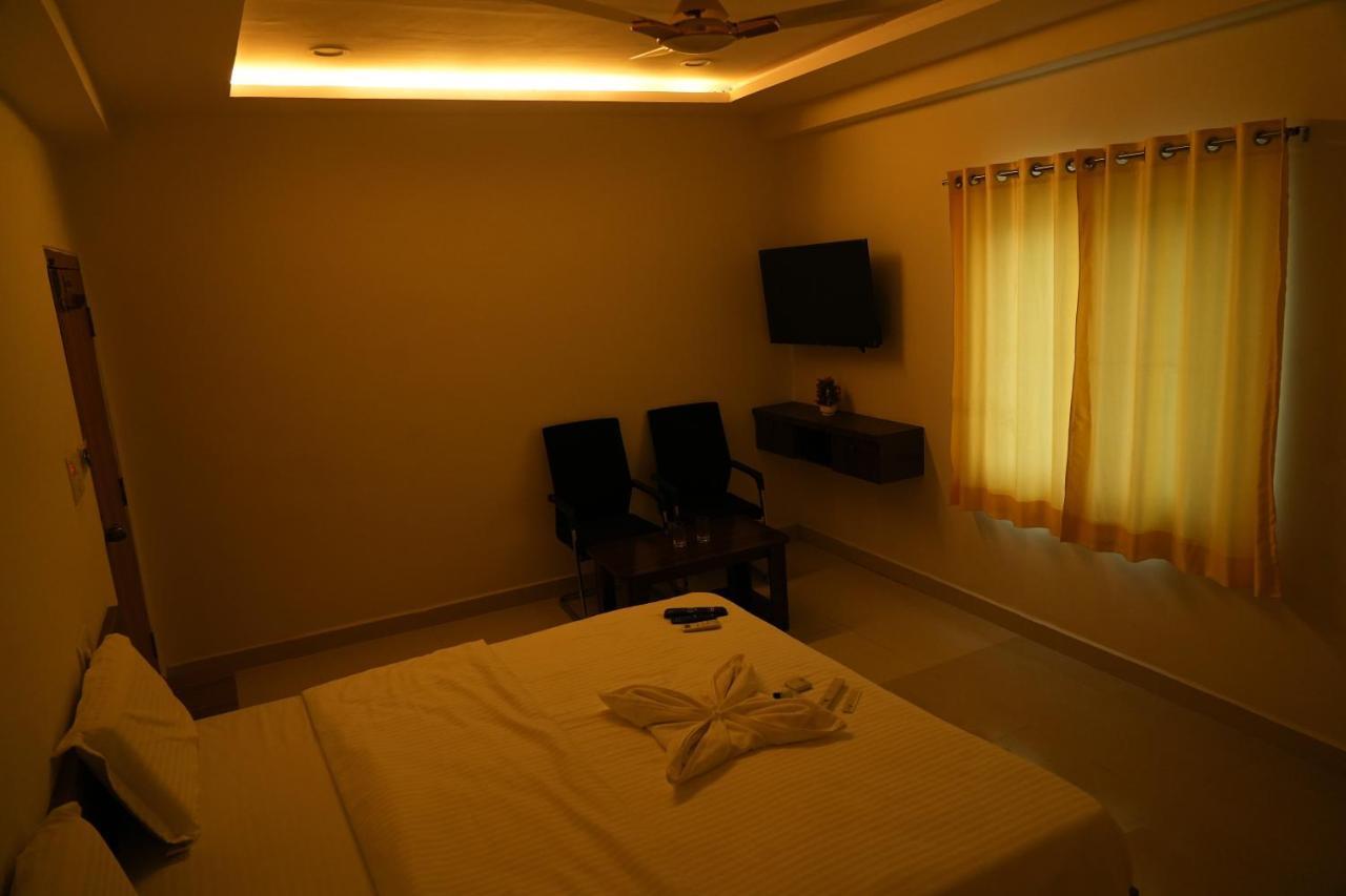 5 Star Grand- Premium Hotel Shamshabad Luaran gambar